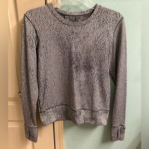 Lululemon Textured Gray Long Sleeve Top